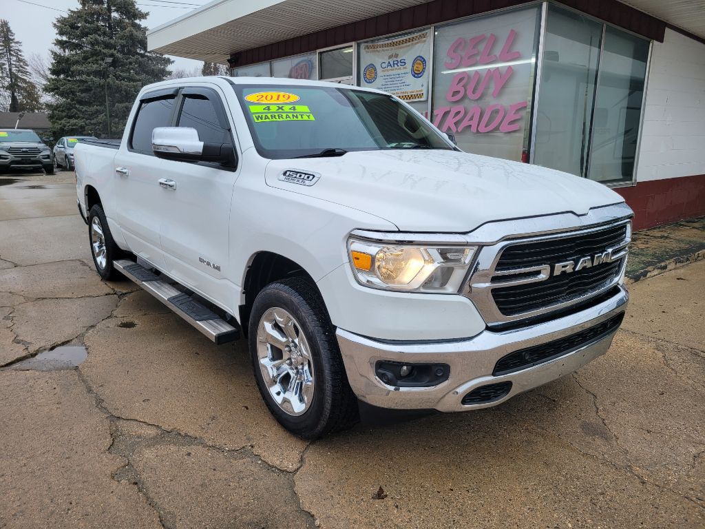2019 RAM 1500 Image 3