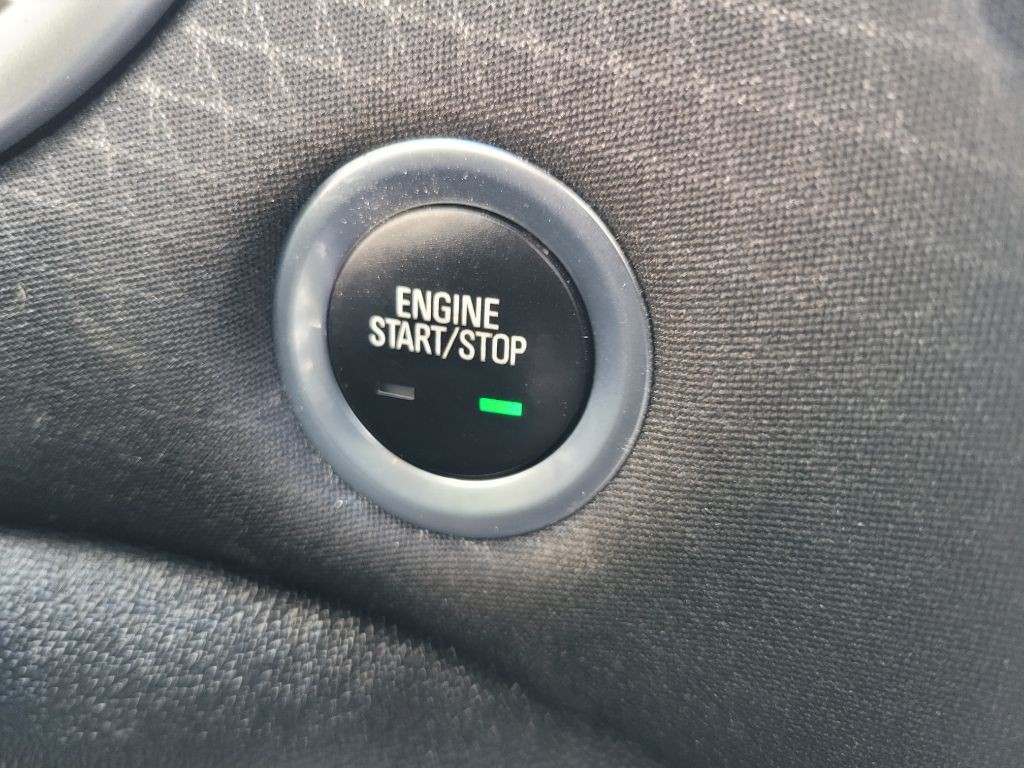 2022 Chevrolet Malibu Image 30