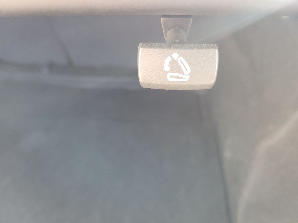 2022 Chevrolet Malibu Image 46