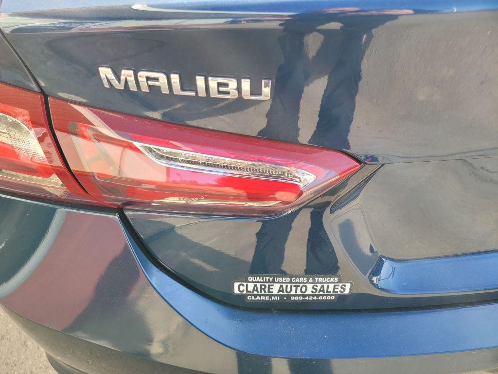 2022 Chevrolet Malibu Image 9