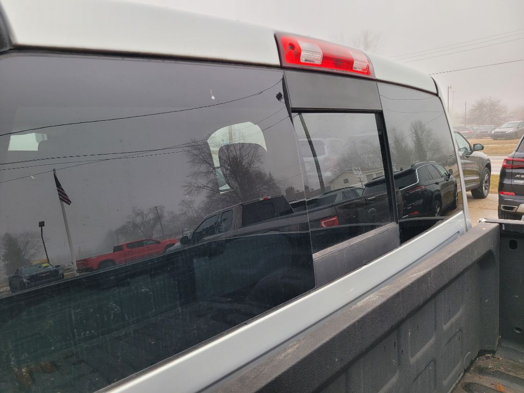 2014 RAM 1500 Image 14