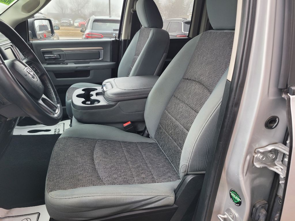 2014 RAM 1500 Image 19