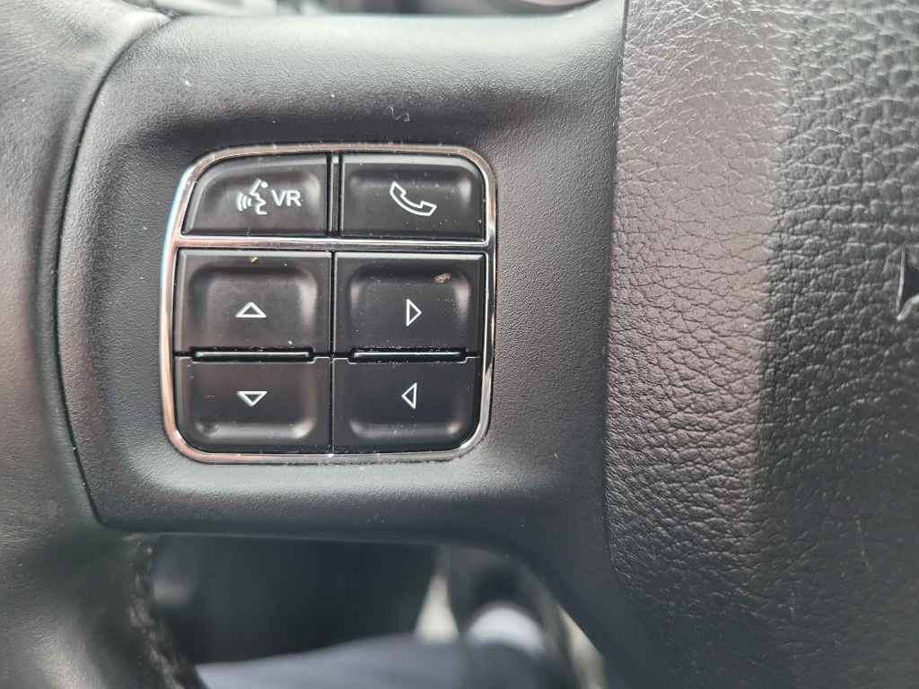 2014 RAM 1500 Image 24