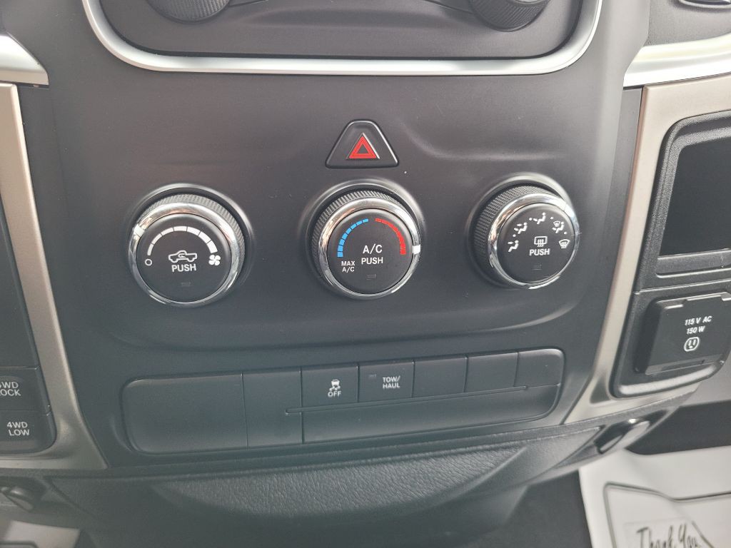 2014 RAM 1500 Image 28