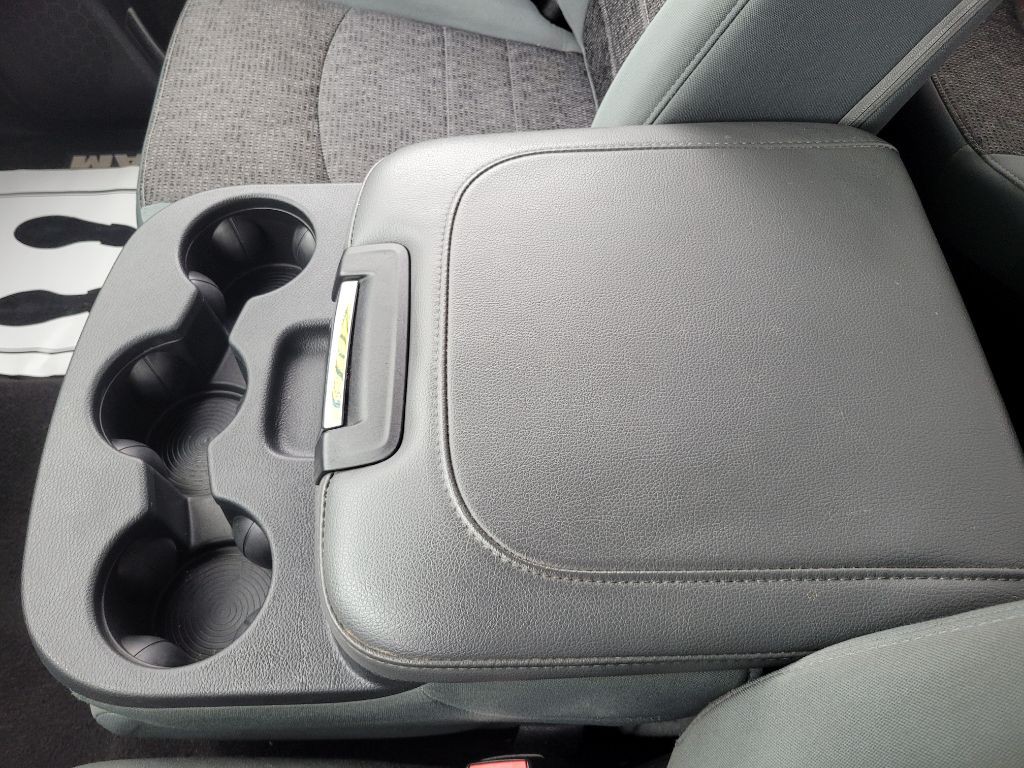 2014 RAM 1500 Image 31