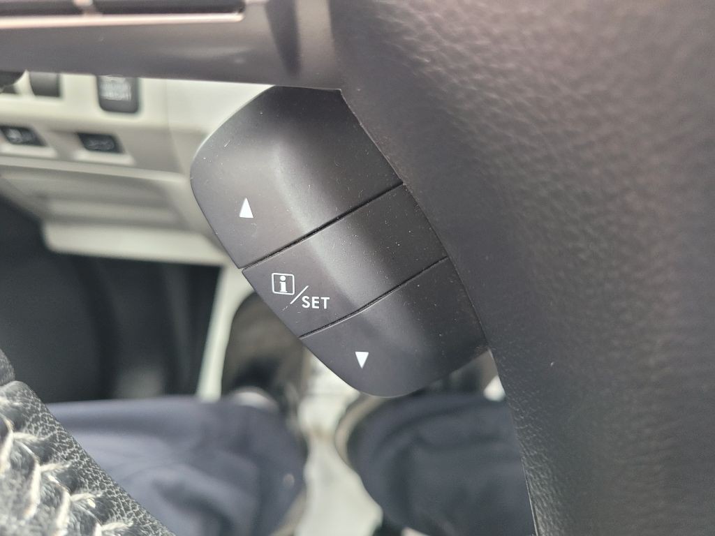 2014 Subaru Forester Image 25
