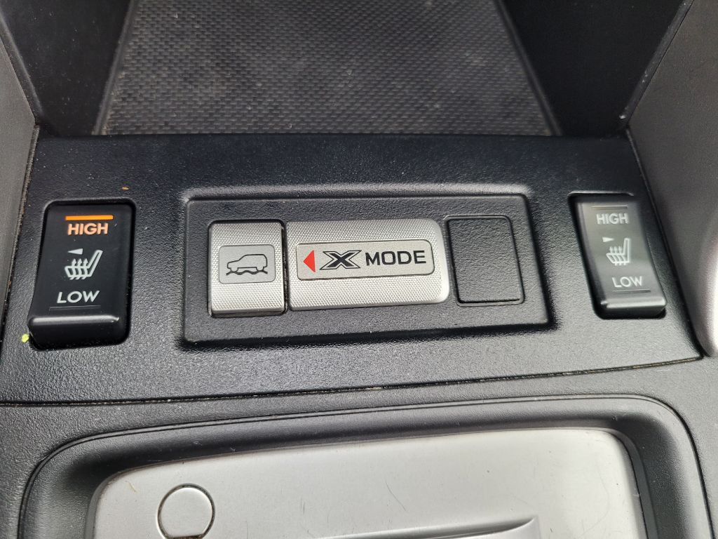 2014 Subaru Forester Image 32