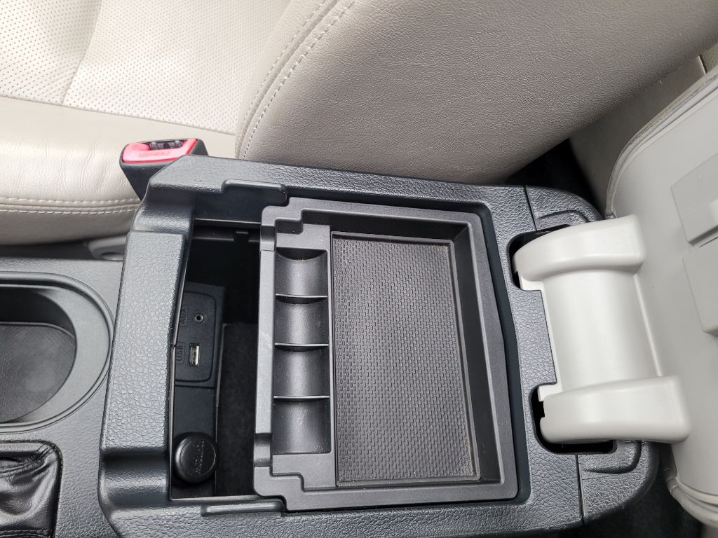 2014 Subaru Forester Image 34