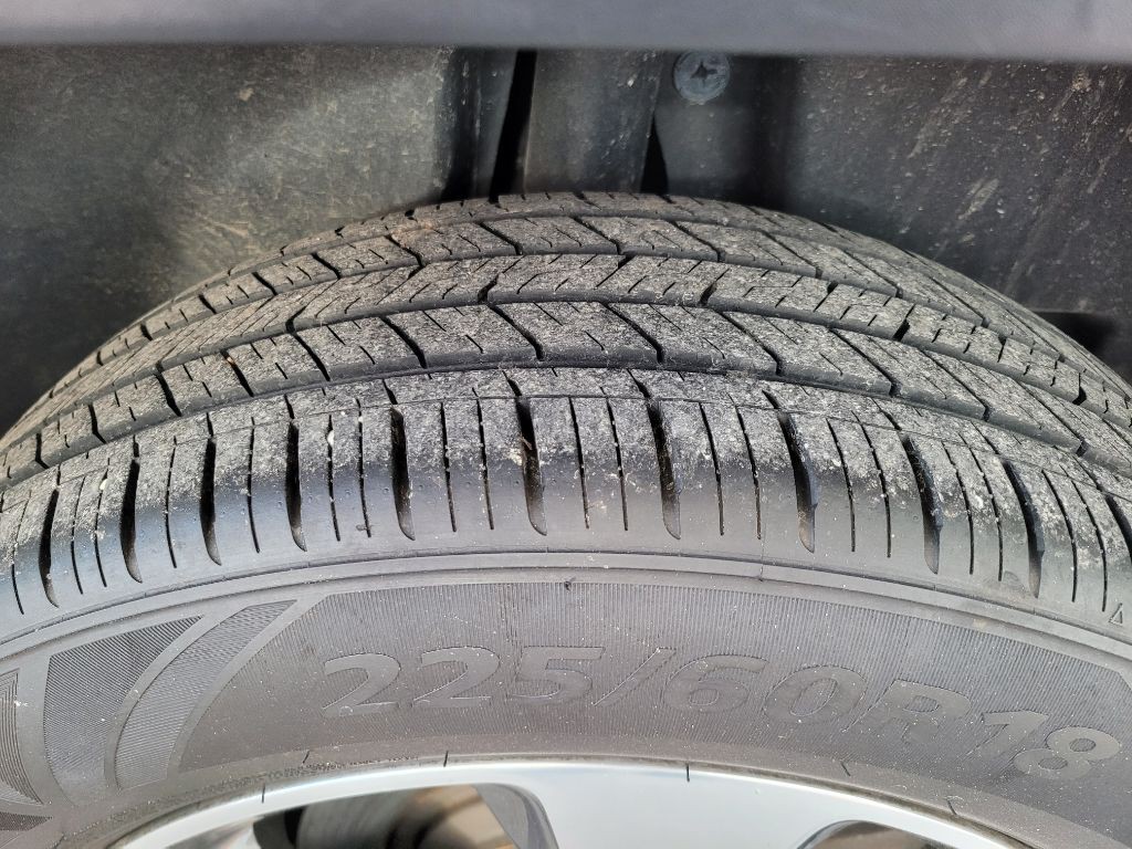 2020 Jeep Cherokee Image 13