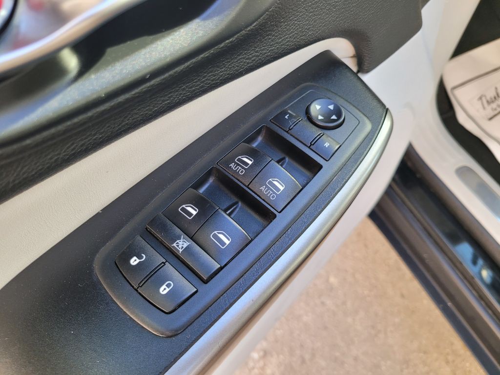 2020 Jeep Cherokee Image 19