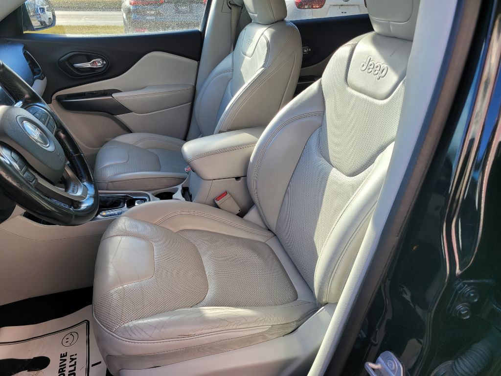 2020 Jeep Cherokee Image 23