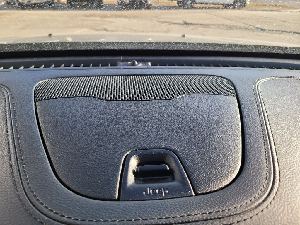 2020 Jeep Cherokee Image 29