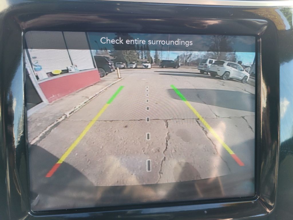 2020 Jeep Cherokee Image 32