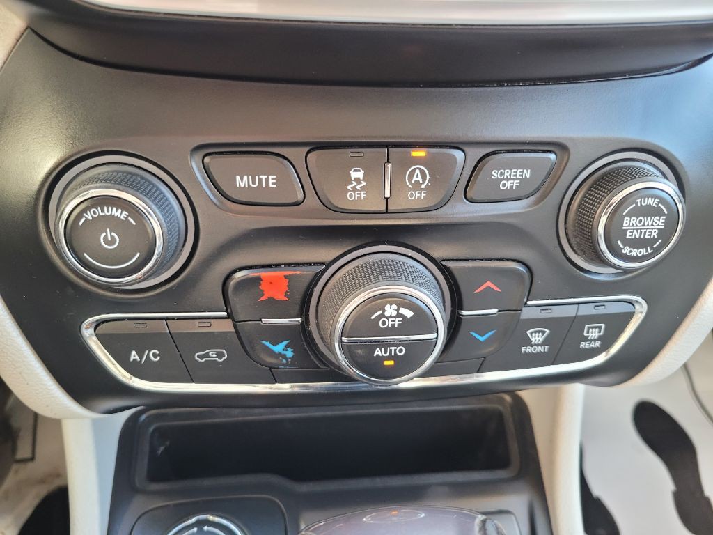 2020 Jeep Cherokee Image 33