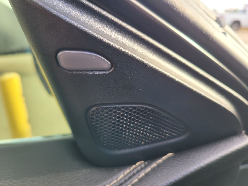 2016 Nissan Maxima Image 23