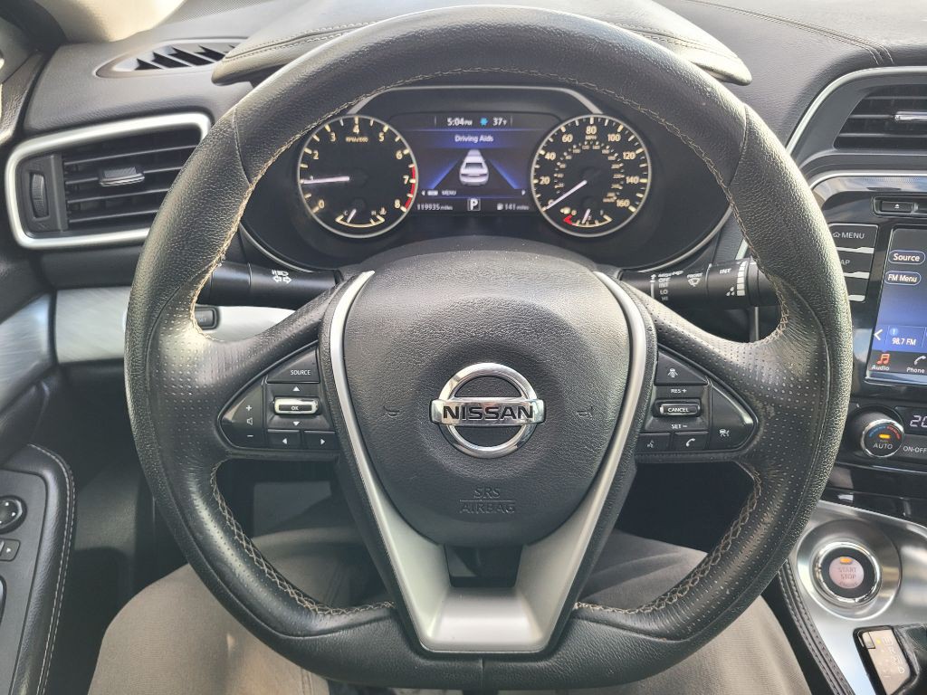 2016 Nissan Maxima Image 25