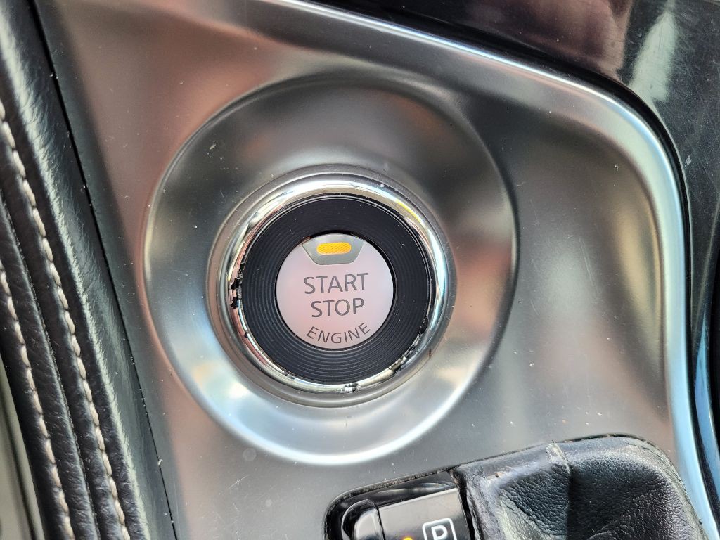 2016 Nissan Maxima Image 31