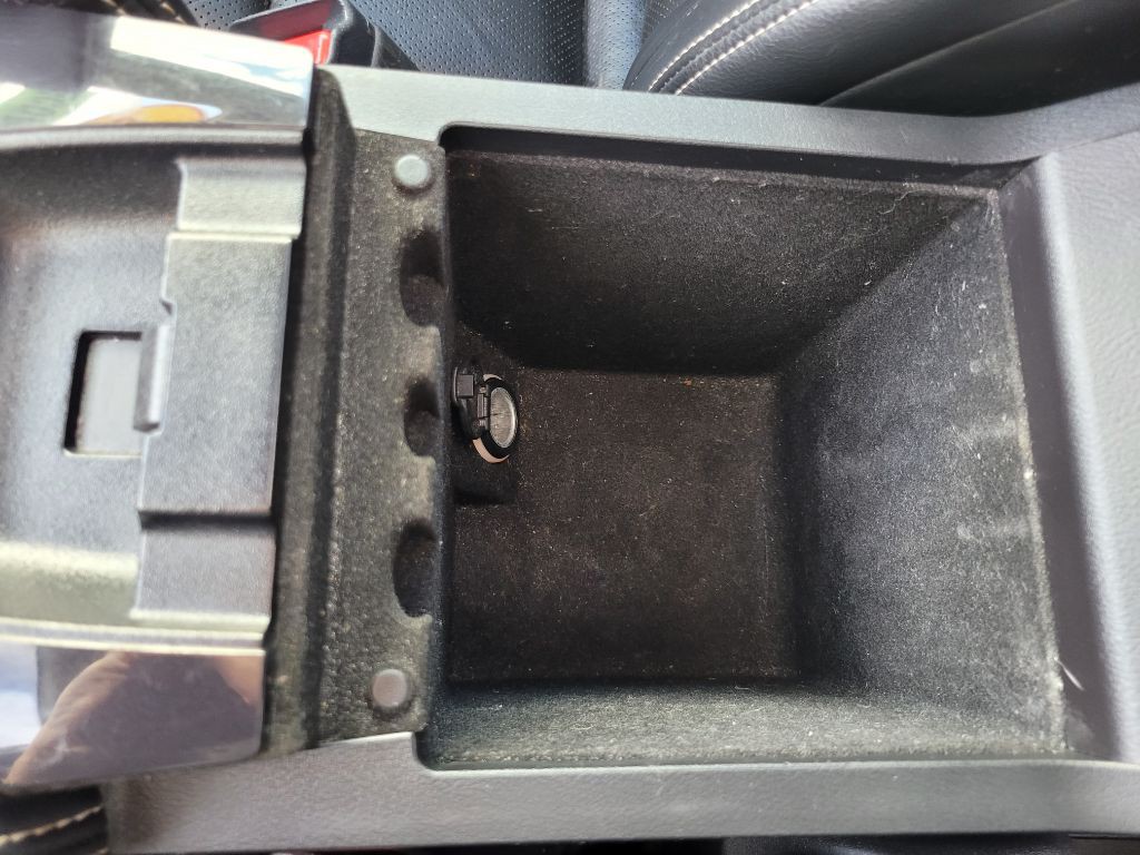 2016 Nissan Maxima Image 36