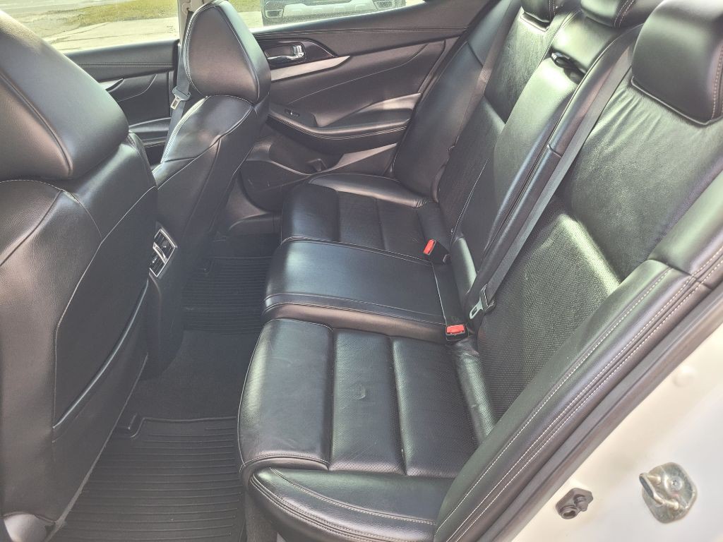 2016 Nissan Maxima Image 39