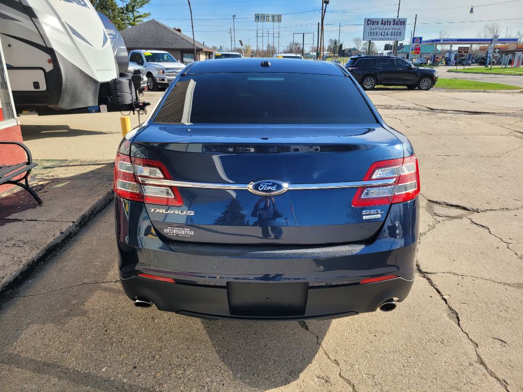 2016 Ford Taurus Image 6