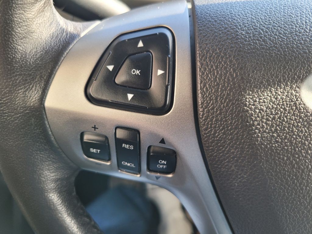 2016 Ford Taurus Image 21