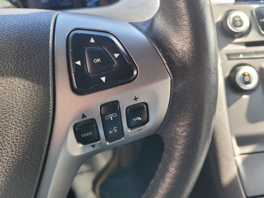 2016 Ford Taurus Image 22