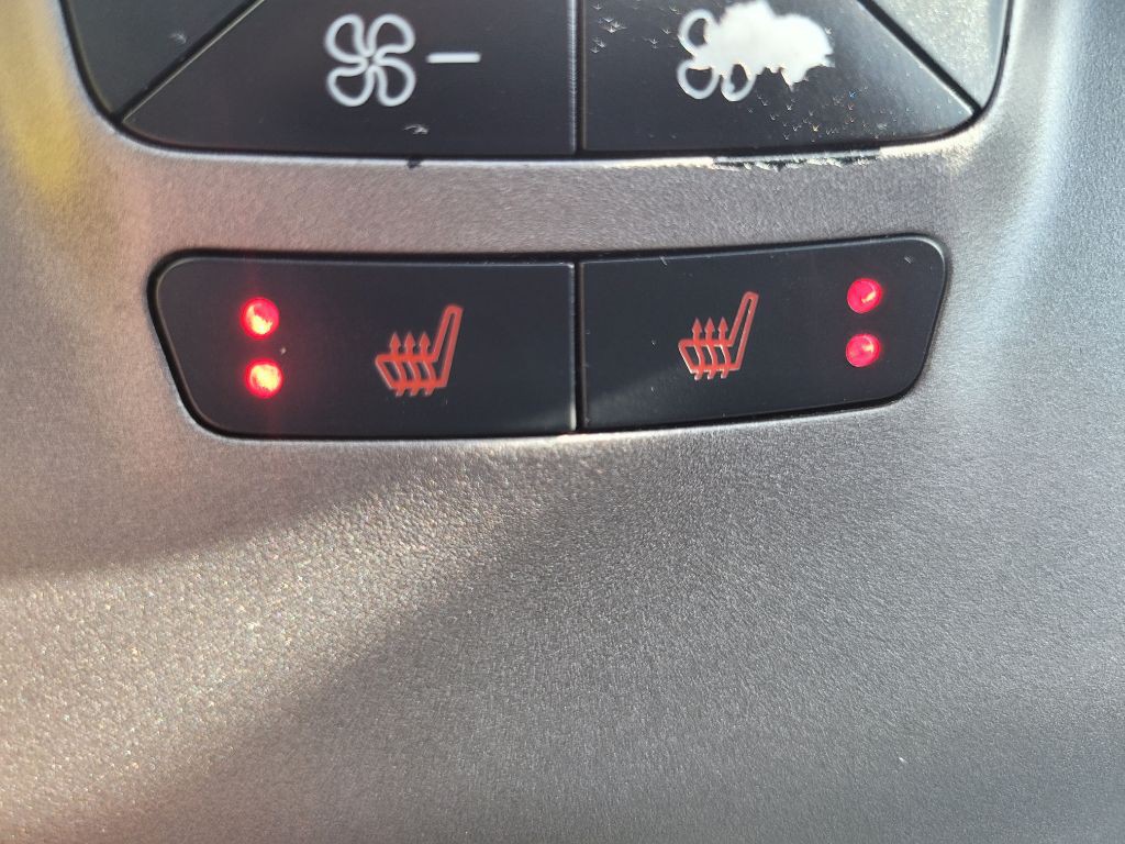 2016 Ford Taurus Image 27