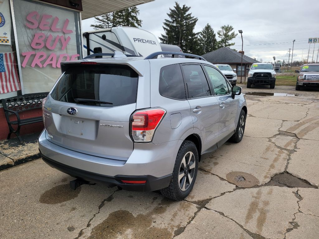 2018 Subaru Forester Image 5
