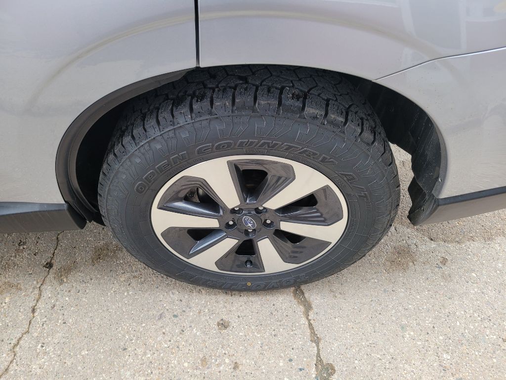 2018 Subaru Forester Image 10