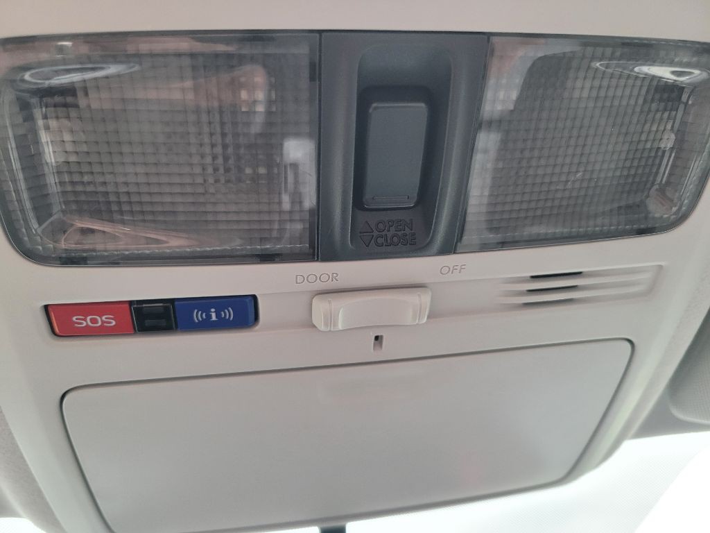 2018 Subaru Forester Image 32