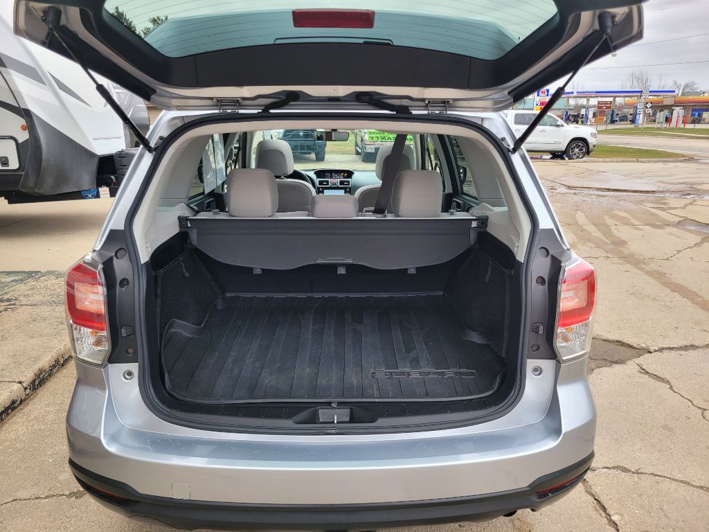 2018 Subaru Forester Image 44