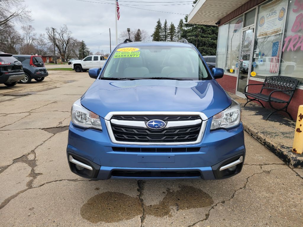 2018 Subaru Forester Image 2
