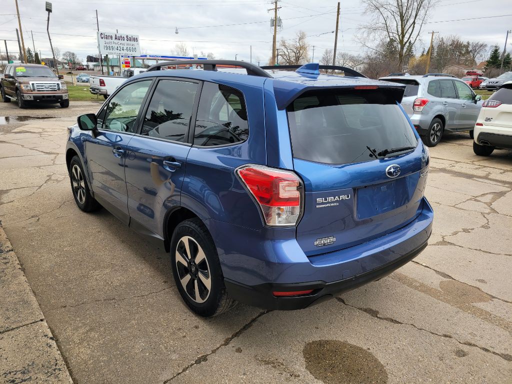 2018 Subaru Forester Image 10