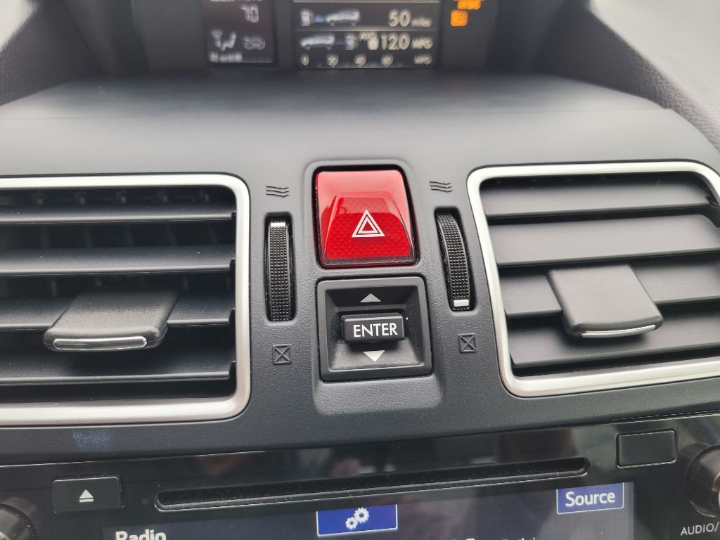 2018 Subaru Forester Image 29