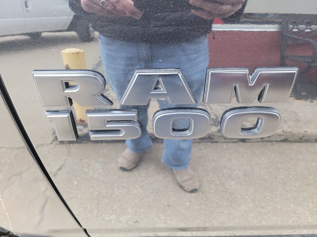2016 RAM 1500 Image 15