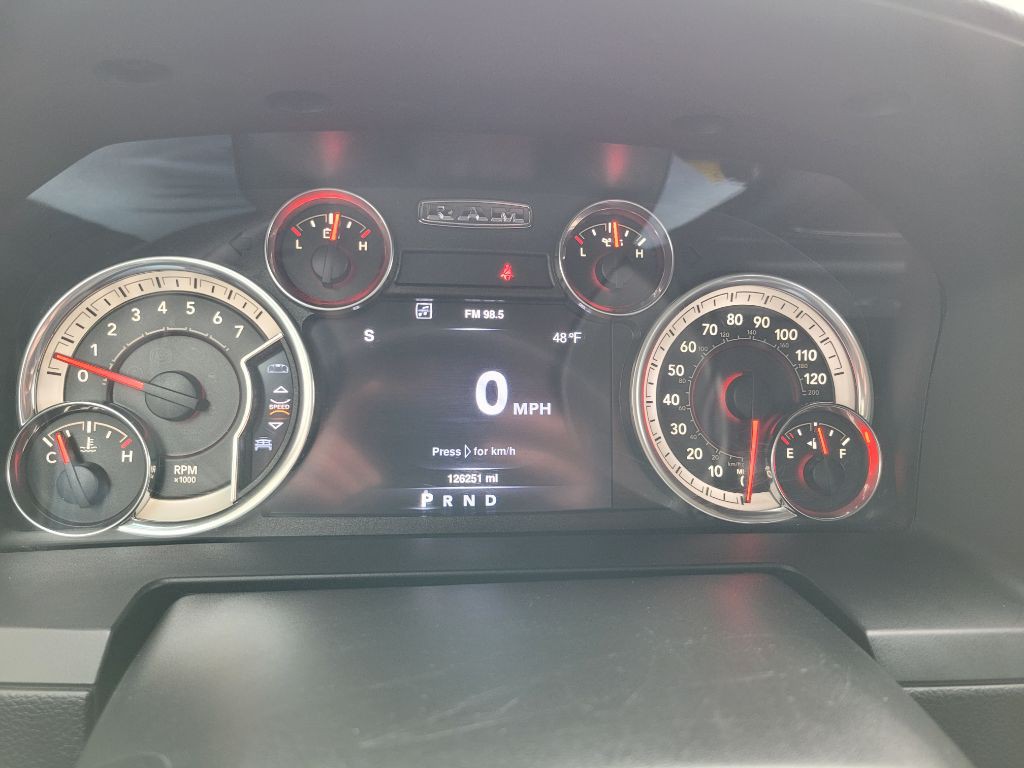 2016 RAM 1500 Image 25