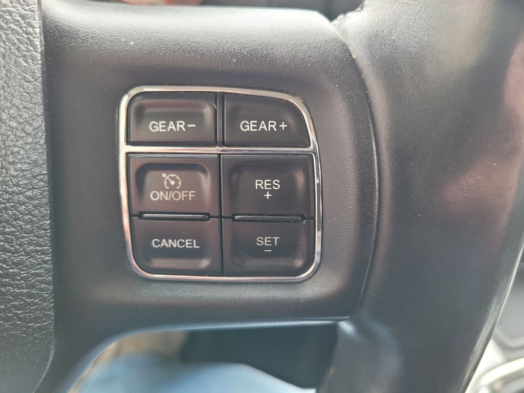 2016 RAM 1500 Image 26