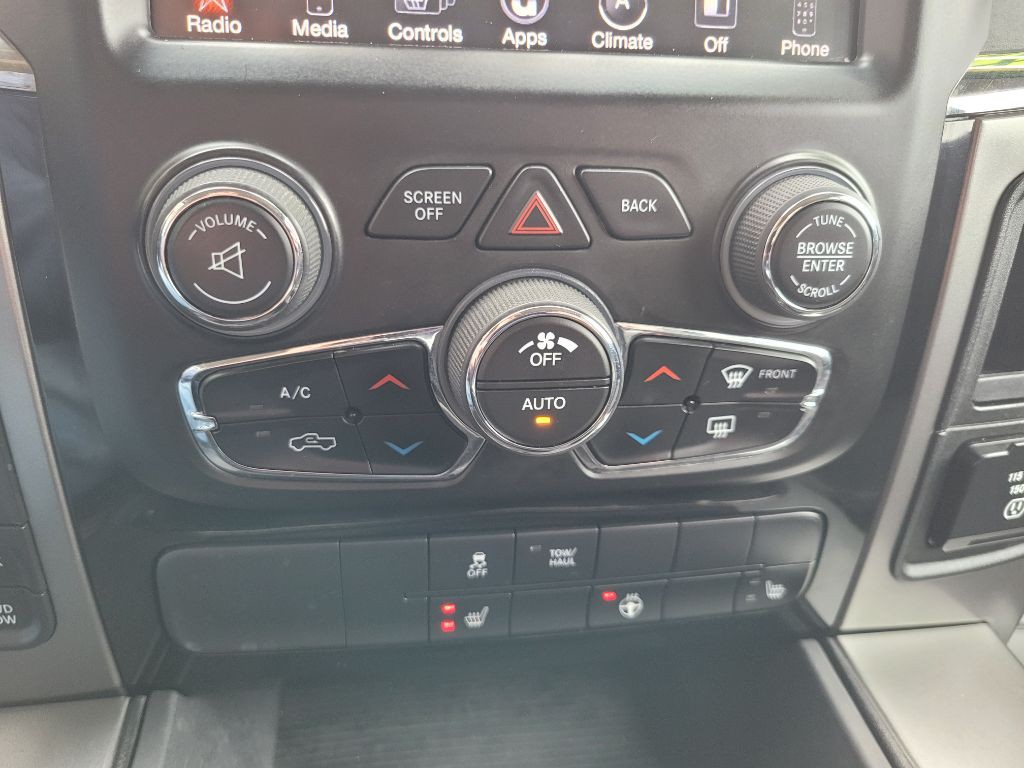 2016 RAM 1500 Image 32