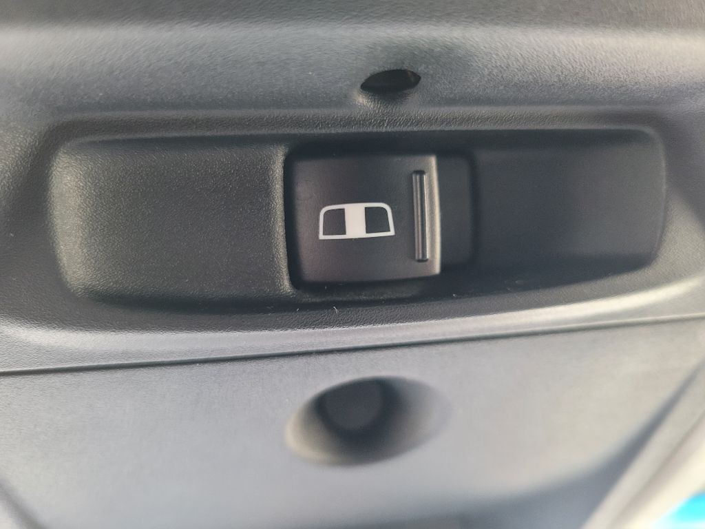 2016 RAM 1500 Image 38