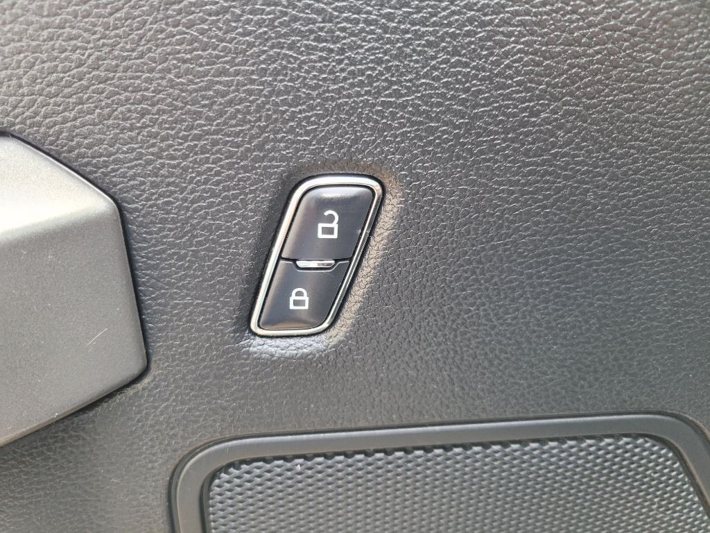 2017 Ford F-150 Image 25