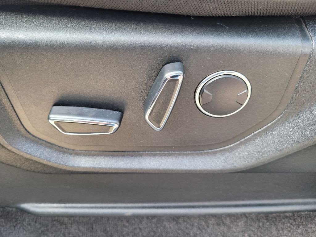 2017 Ford F-150 Image 28