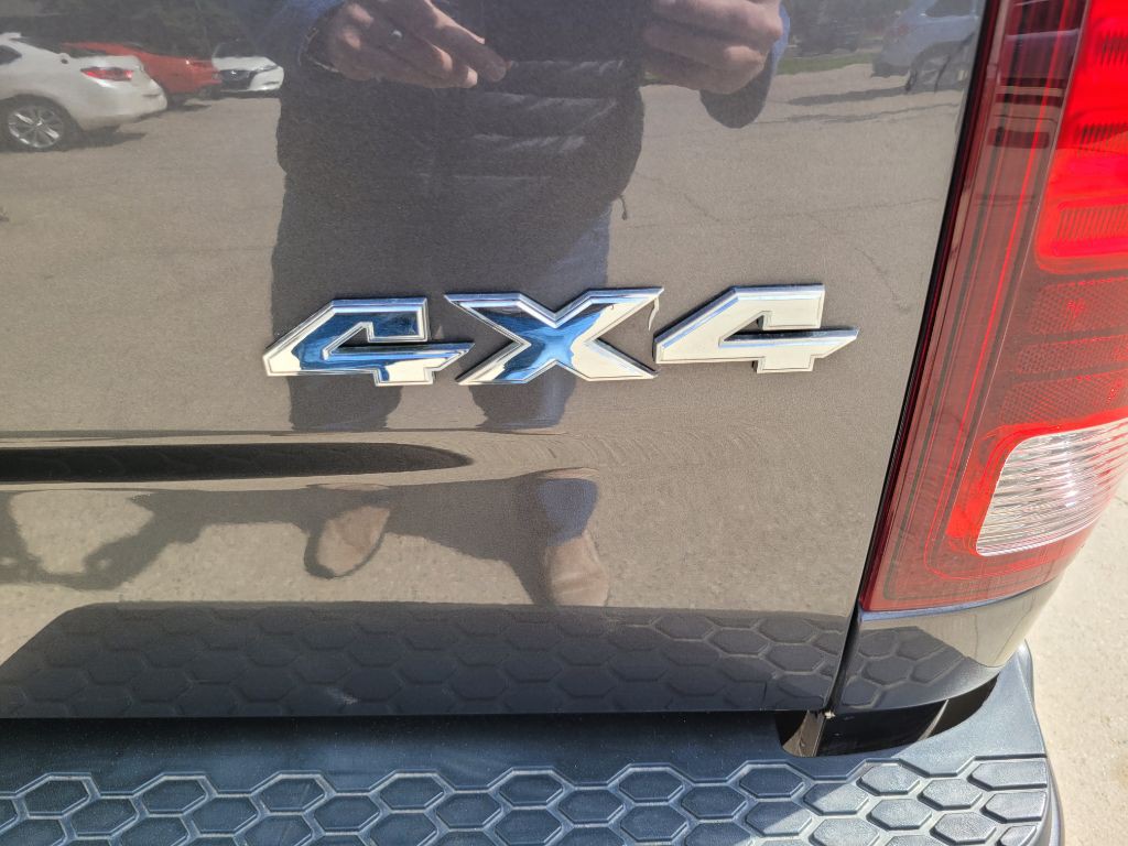 2017 RAM 1500 Image 7
