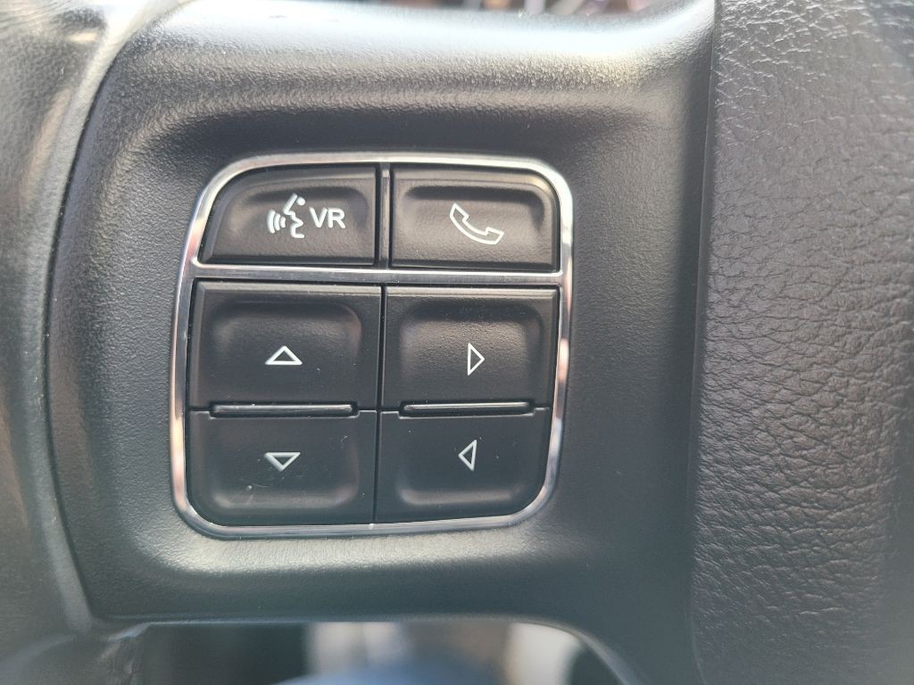 2017 RAM 1500 Image 28
