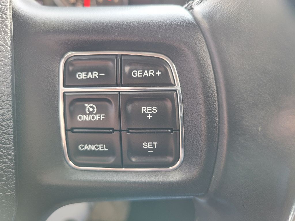 2017 RAM 1500 Image 31