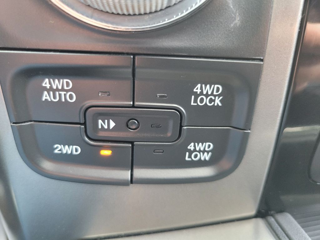 2017 RAM 1500 Image 33