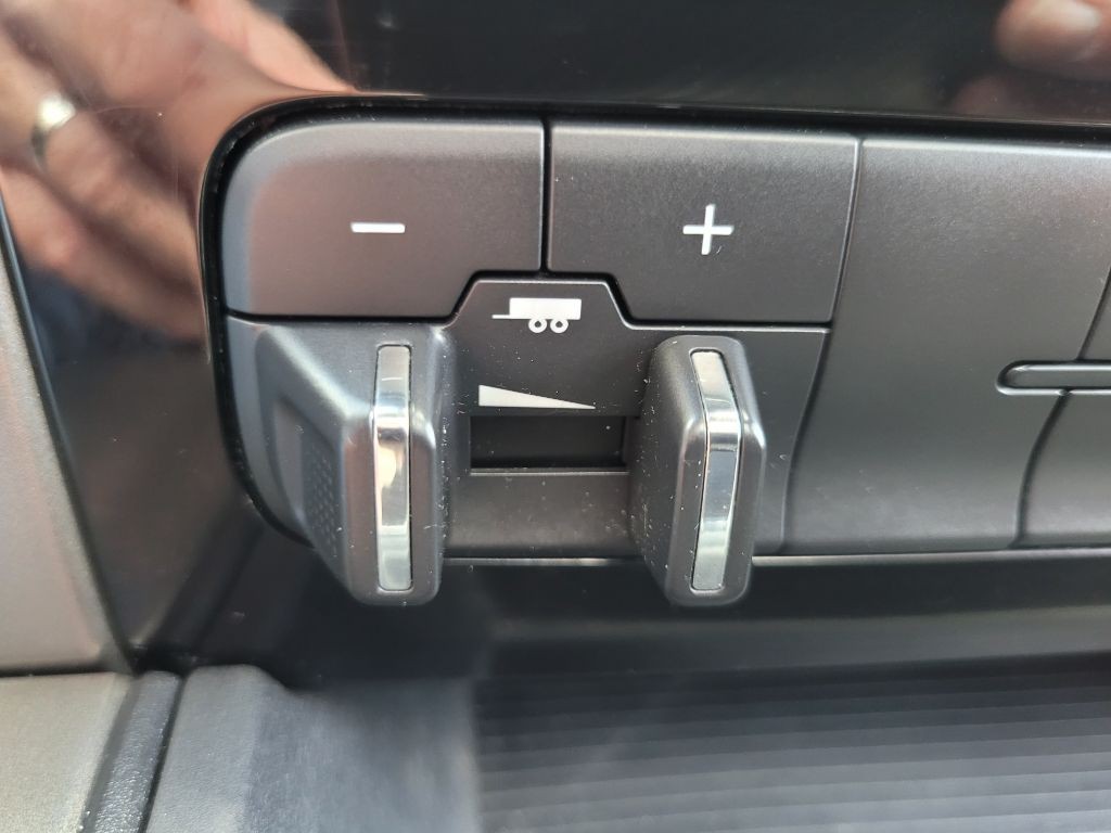 2017 RAM 1500 Image 36