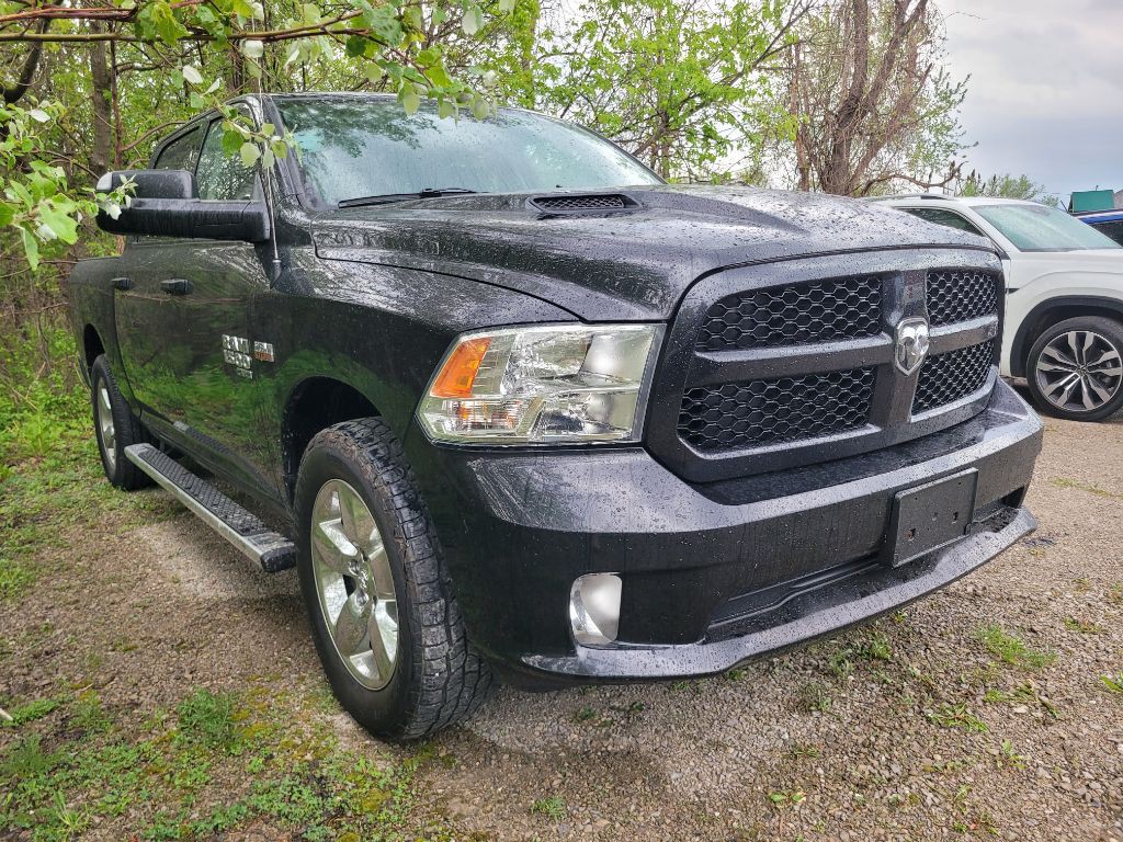 2019 RAM 1500 Image 3