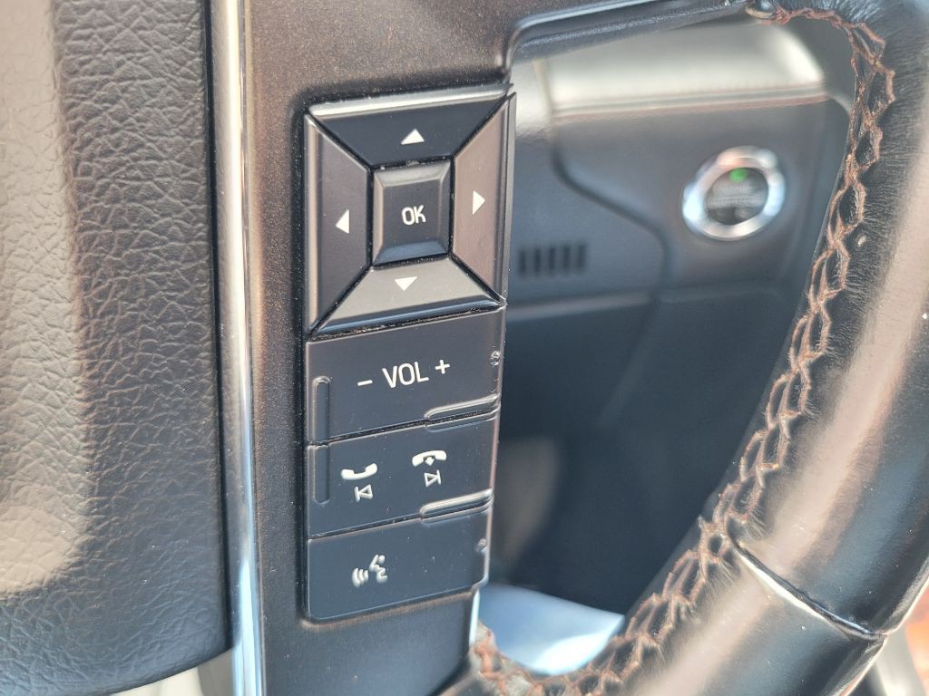 2017 Lincoln Navigator Image 26