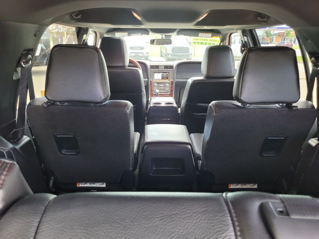2017 Lincoln Navigator Image 55