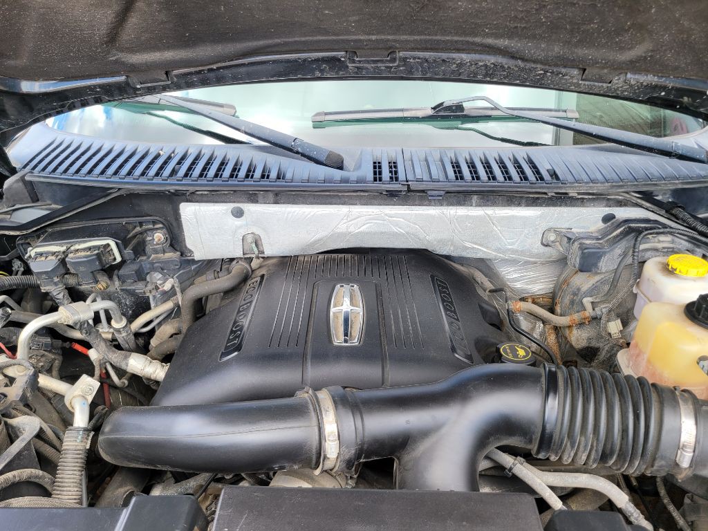 2017 Lincoln Navigator Image 56